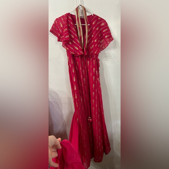 Ridhi Mehra x indya (S) Saree with belt - Picture 7 of 16